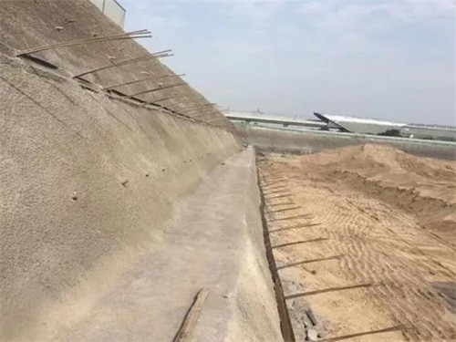 汉寿河道边坡加固